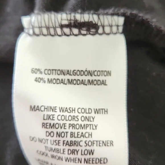 Calvin Klein Jeans 2/$10 - Picture 6 of 6